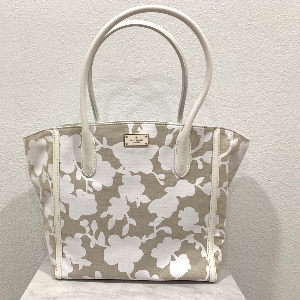 Kate Spade Caroline Foster Beige White Floral bag